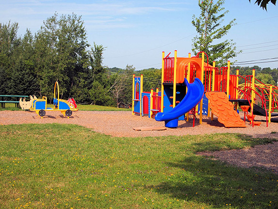 burgess crescent playground